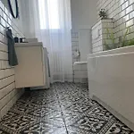Апартаменты Modern Uj Lakas A Belvarosban