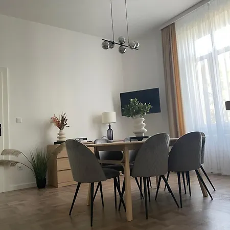 Modern Uj Lakas A Belvarosban Апартаменты